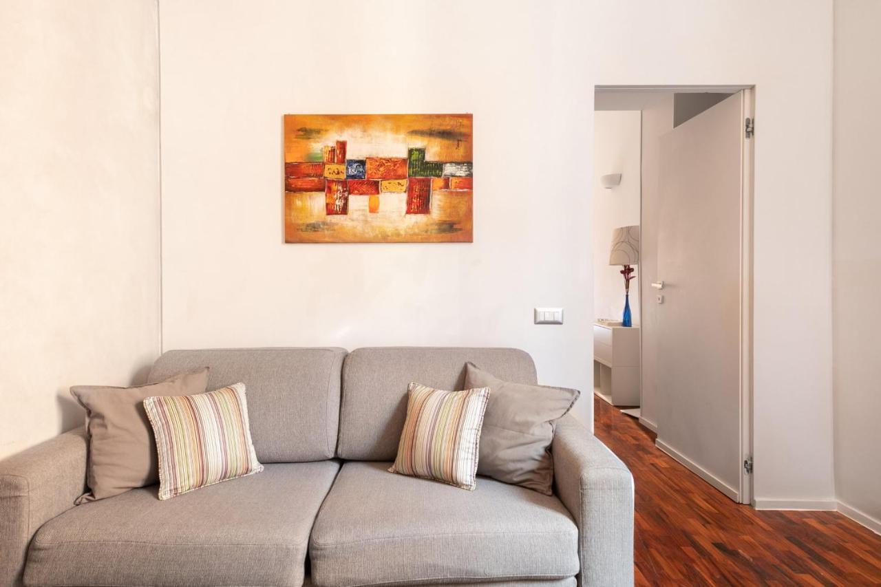 רומא Living Rhome - Condotti Apartment מראה חיצוני תמונה